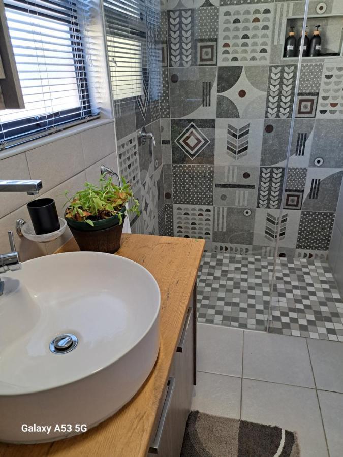 2Fiftysix On Second Apartment Luderitz Exterior photo
